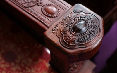 红木家具厂为您介绍为什么各人都爱红木家具？？